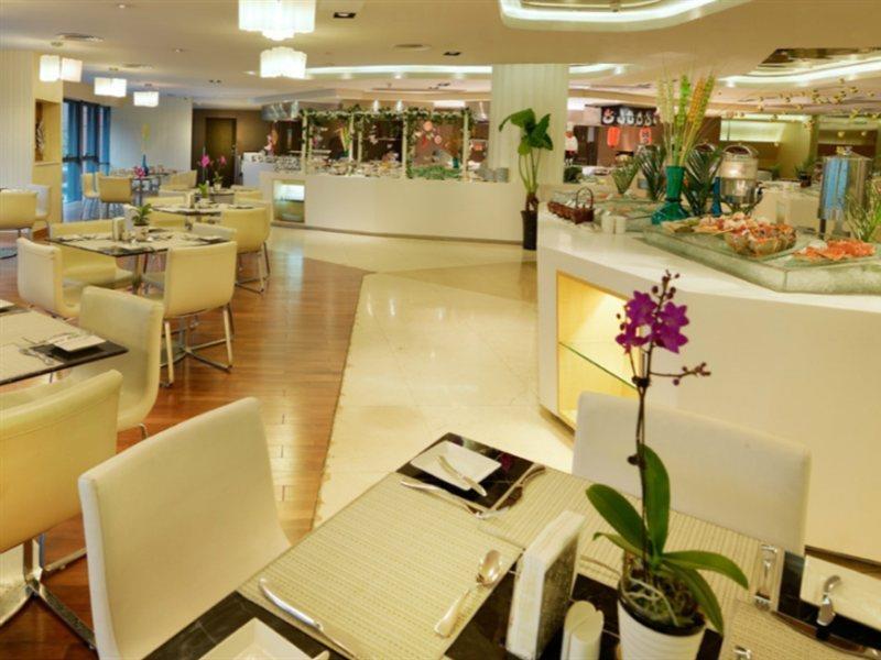 Hotel Park Plaza West